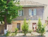 Satılır 5 otaqlı 360 m2 həyət evi Lənkəran