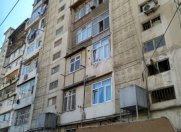 İcarəyə verilir 2 otaqlı 56 m2 köhnə tikili Y.Günəşli