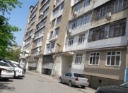 Satılır 4 otaqlı 100 m2 köhnə tikili Yeni Yasamal
