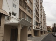 Satılır 4 otaqlı 170 m2 köhnə tikili Gənclik m.