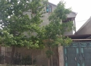 Satılır 4 otaqlı 200 m2 həyət evi Fatmayı