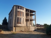 Satılır 5 otaqlı 593 m2 bağ evi Novxanı