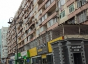 Satılır 3 otaqlı 100 m2 köhnə tikili Gənclik m.