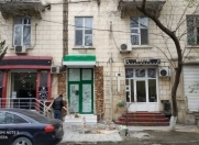 İcarəyə verilir 1 otaqlı 15 m2 ofis Nəriman Nərimanov parkı