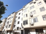 Satılır 2 otaqlı 50 m2 köhnə tikili 4 mkr