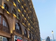 Satılır 3 otaqlı 80 m2 köhnə tikili Heydər Əliyev Mərkəzi