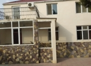 Satılır 12 otaqlı 360 m2 həyət evi Badamdar