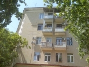 Satılır 2 otaqlı 60 m2 köhnə tikili Gənclik m.