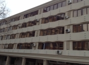 İcarəyə verilir 3 otaqlı 95 m2 köhnə tikili Gənclik m.