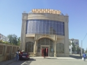 Satılır 10 otaqlı 1100 m2 obyekt Qaraçuxur