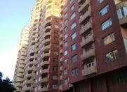 Satılır 4 otaqlı 172 m2 yeni tikili Gənclik m.