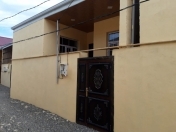 Satılır 3 otaqlı 80 m2 həyət evi Binəqədi