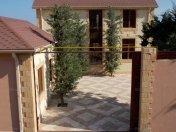 Satılır 6 otaqlı 350 m2 bağ evi Buzovna