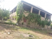 Satılır 6 otaqlı 600 m2 həyət evi Sulutəpə