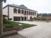 Satılır 11 otaqlı 1500 m2 bağ evi Buzovna