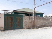 Satılır 3 otaqlı 100 m2 həyət evi Binə