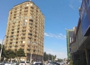 Satılır 4 otaqlı 173 m2 yeni tikili 8 mkr