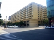 Satılır 3 otaqlı 100 m2 köhnə tikili Səməd Vurğun parkı