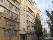 Satılır 2 otaqlı 60 m2 köhnə tikili 8 mkr