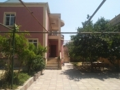 Satılır 9 otaqlı 320 m2 həyət evi Əhmədli