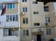 Satılır 3 otaqlı 63 m2 köhnə tikili 8 km