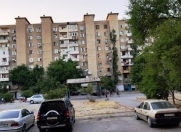 Satılır 2 otaqlı 35 m2 köhnə tikili Bakıxanov