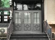 İcarəyə verilir 5 otaqlı 250 m2 obyekt İnşaatçılar m.