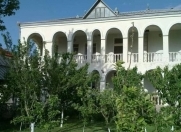 İcarəyə verilir 8 otaqlı 370 m2 bağ evi Novxanı