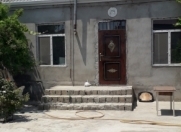 Satılır 4 otaqlı 300 m2 həyət evi Hövsan