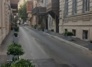 Satılır 3 otaqlı 120 m2 köhnə tikili Fontanlar bağı