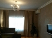 Satılır 8 otaqlı 200 m2 həyət evi Xaçmaz