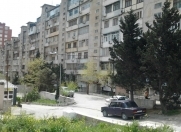 Satılır 3 otaqlı 80 m2 köhnə tikili 9 mkr