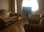 Satılır 4 otaqlı 76 m2 köhnə tikili 8 mkr