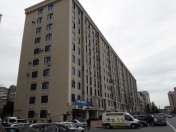 Satılır 2 otaqlı 65 m2 köhnə tikili Gənclik m.