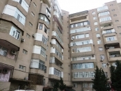 Satılır 4 otaqlı 100 m2 yeni tikili Gənclik m.