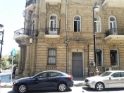 İcarəyə verilir 5 otaqlı 200 m2 ofis İçəri Şəhər m.