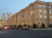 Satılır 2 otaqlı 60 m2 yeni tikili Gənclik m.