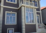 Satılır 5 otaqlı 200 m2 həyət evi Bakıxanov