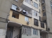 Satılır 4 otaqlı 105 m2 köhnə tikili Yeni Yasamal