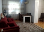 İcarəyə verilir 2 otaqlı 70 m2 köhnə tikili Gənclik m.