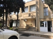 İcarəyə verilir 20 otaqlı 600 m2 yeni tikili Köhnə Günəşli