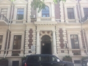 Satılır 3 otaqlı 110 m2 köhnə tikili Beşmərtəbə