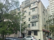 Satılır 2 otaqlı 45 m2 köhnə tikili Space TV