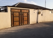 Satılır 4 otaqlı 110 m2 həyət evi Saray