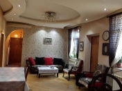 Satılır 6 otaqlı 180 m2 həyət evi AMAY