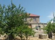 İcarəyə verilir 4 otaqlı 120 m2 bağ evi Ləhic Bağları