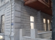 İcarəyə verilir 4 otaqlı 90 m2 obyekt Sahil m.