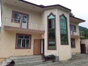 İcarəyə verilir 5 otaqlı 200 m2 villa Zaqatala