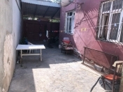 Satılır 4 otaqlı 125 m2 həyət evi Keşlə bazarı