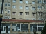 Satılır 4 otaqlı 180 m2 köhnə tikili Gəncə